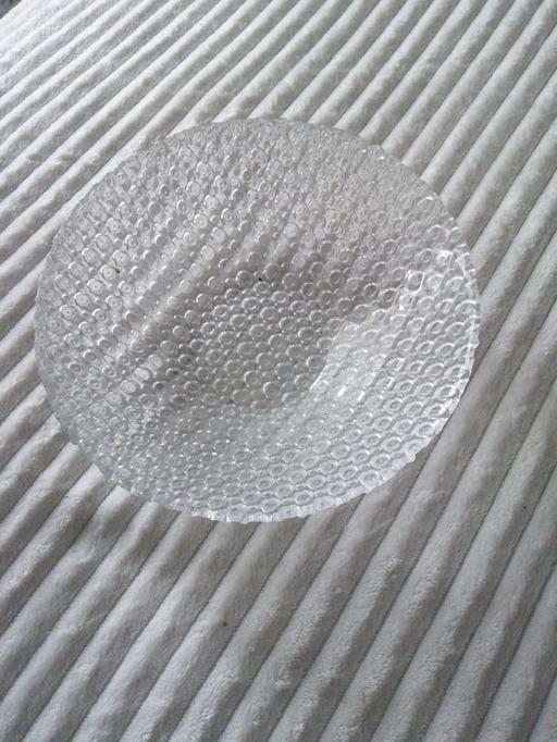 Buy & Sell Wednesfield Wolverhampton - Photos for Glass fruit bowl