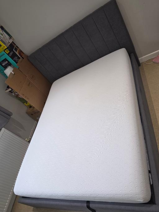 Buy & Sell Brentford Hounslow - Photos for Jysk king size bed