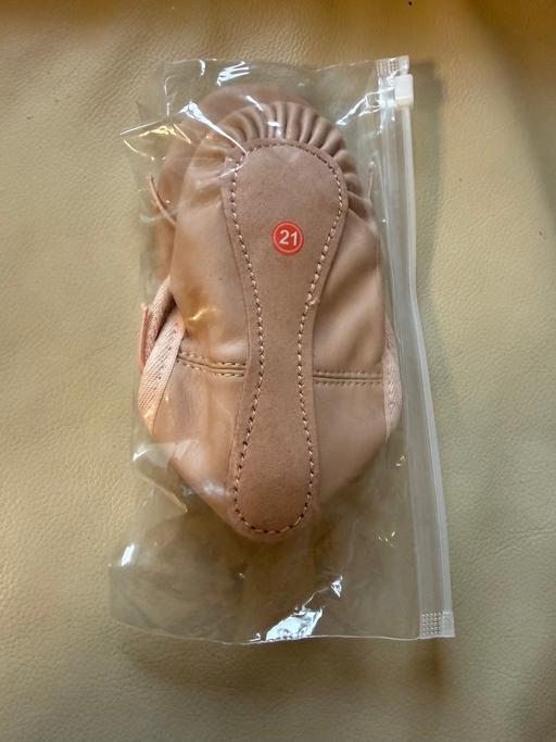Buy & Sell Miry Lane Industrial Estate Wigan - Photos for Girls ballet shoes suit for14.5cm foot length