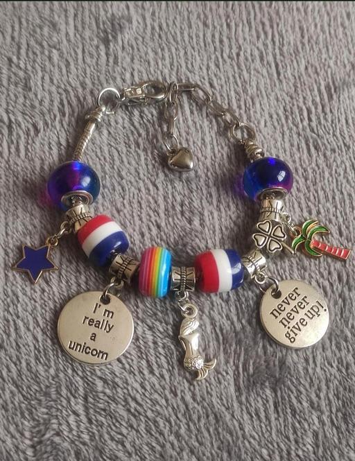 Buy & Sell Grafton Street Industrial Estate West Northamptonshire - Photos for New beautiful charms bracelet