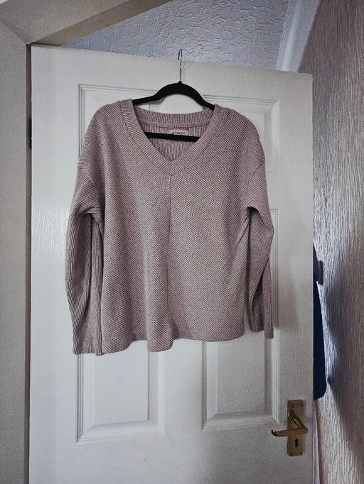 Buy & Sell Newton Doncaster - Photos for Soft feel loungewear top, size 12