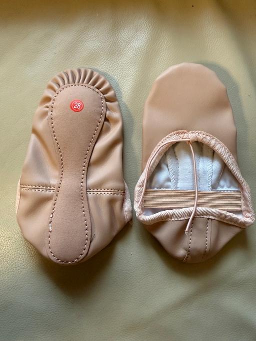 Buy & Sell Miry Lane Industrial Estate Wigan - Photos for Girls ballet shoes suit for18cm foot length