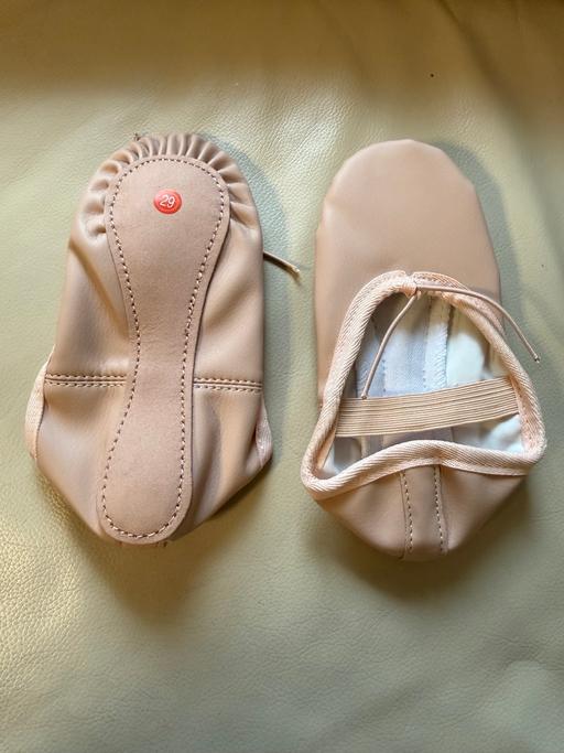 Buy & Sell Miry Lane Industrial Estate Wigan - Photos for Girls ballet shoes suit for18.5cm foot length