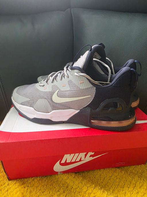  — Nike Air Max alpha 5 size 9 trainers