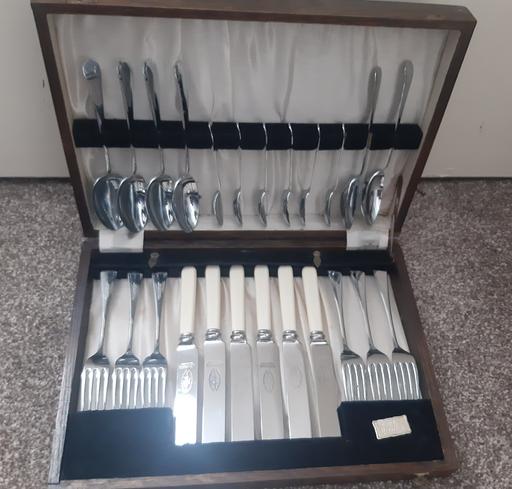 Buy & Sell Shelfield Walsall - Photos for Canteen of cutlery
