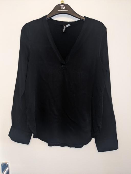  — long sleeved top -8