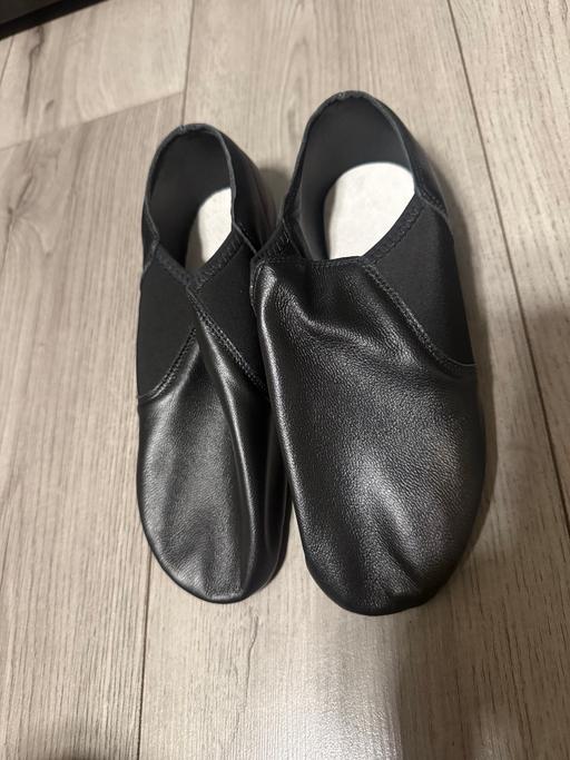  — Black jazz shoes suit for 22.5cm foot length