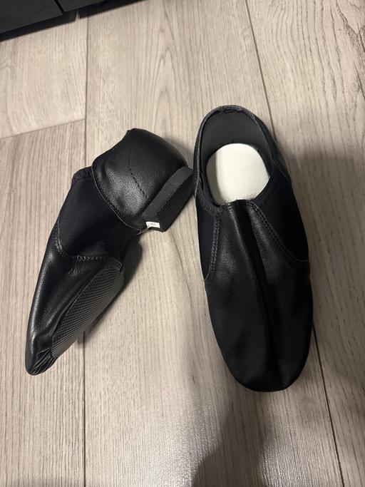 Buy & Sell Miry Lane Industrial Estate Wigan - Photos for Black jazz shoes suit for 21cm foot length