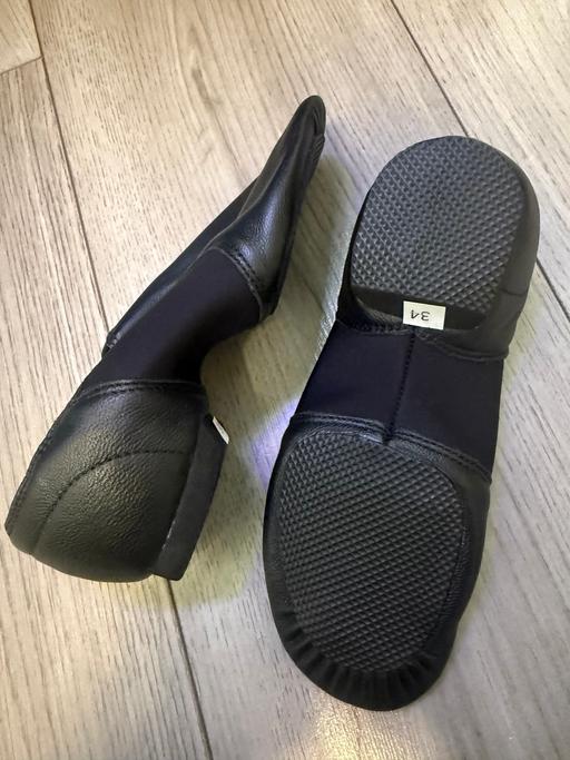  — Black jazz shoes suit for 20.5cm foot length