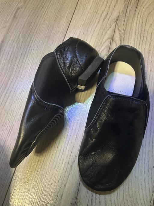  — Black jazz shoes suit for 19cm foot length
