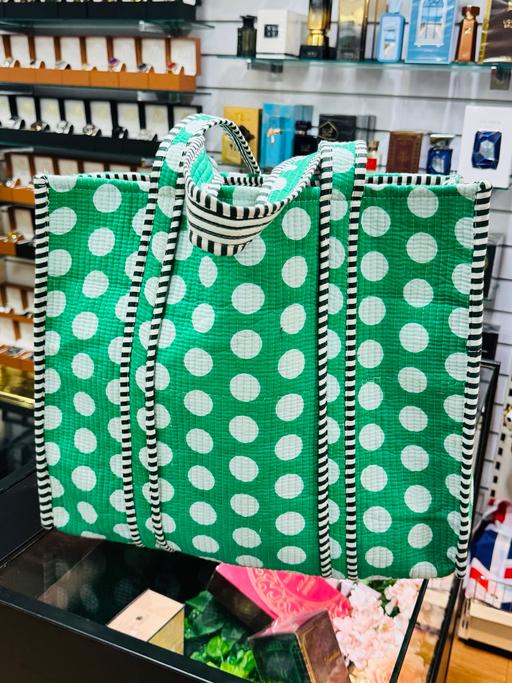  — Quilted bags