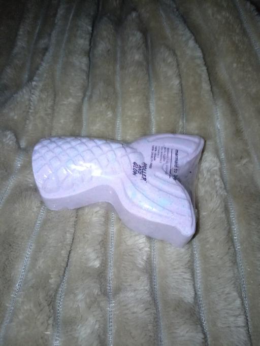  — Mermaid Tail Bath Bomb
