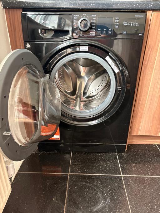 Buy & Sell Cuerdley Warrington - Photos for Hotpoint black washing machine