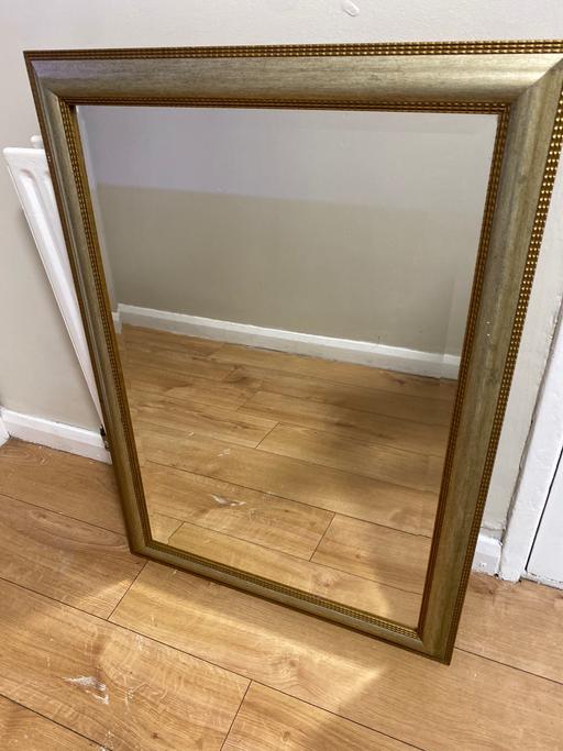 Buy & Sell Sydenham Hill South East London - Photos for Large gilt framed mirror