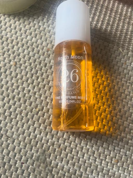 Buy & Sell Wednesfield Wolverhampton - Photos for New body mists 2 £ each