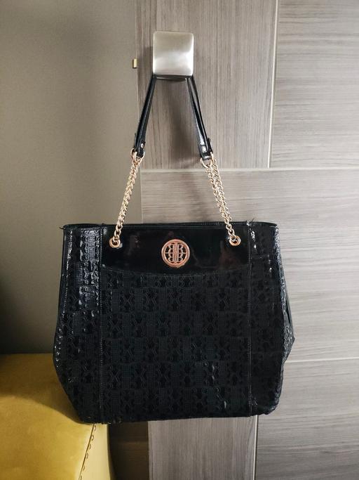 Buy & Sell Scholes Rotherham - Photos for Large River Island black bag