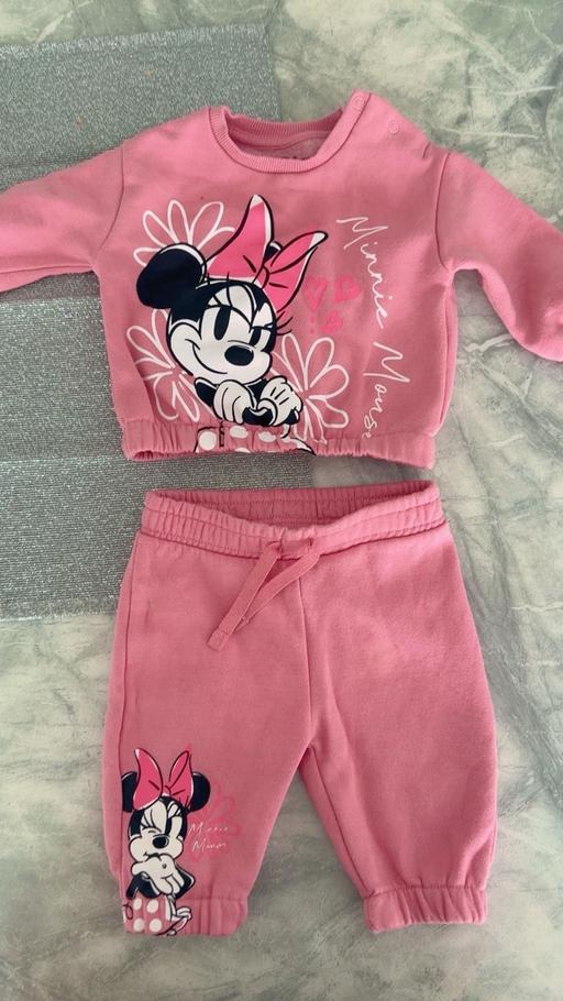  — Baby girl tracksuit