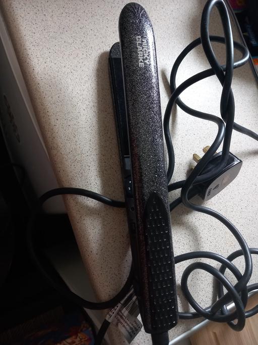 Buy & Sell Chapeltown Sheffield - Photos for New nicky Clarke hair straighteners