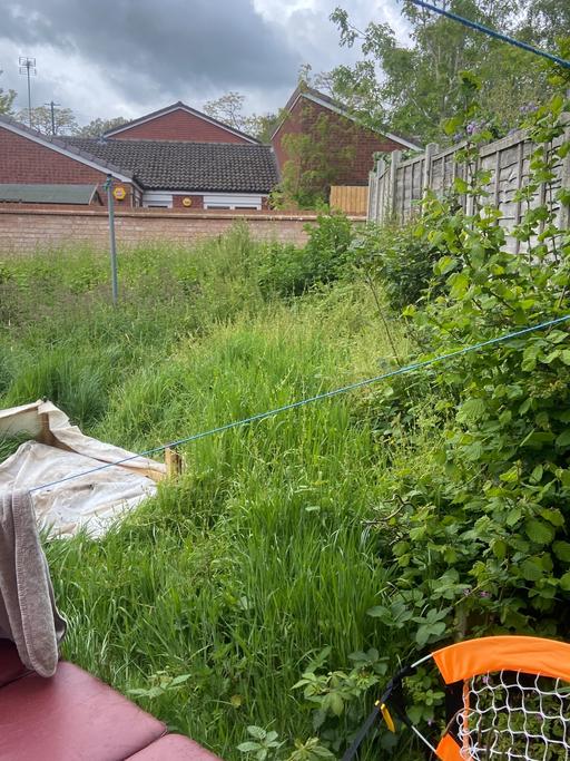 Buy & Sell Frankley Bromsgrove - Photos for Gardener b32 cut grass hedges clean up garden