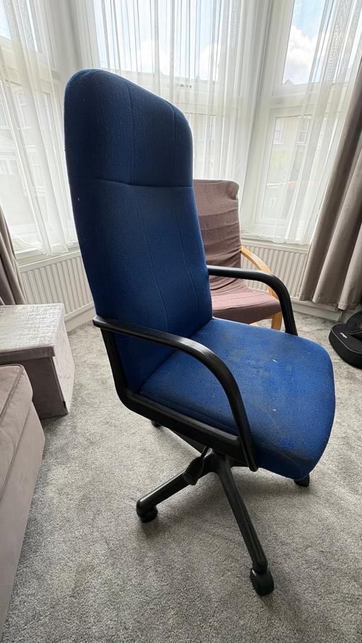Buy & Sell Forest Gate East London - Photos for Office chair - with cover 