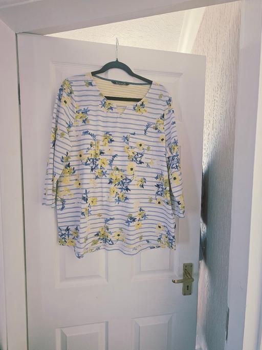 Buy & Sell Newton Doncaster - Photos for Tshirt size 16/18..like new