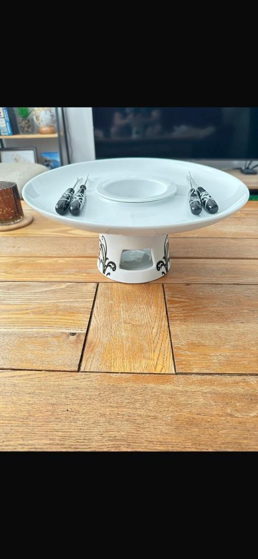 Buy & Sell Saint Johns Woking - Photos for chocolate fondue set