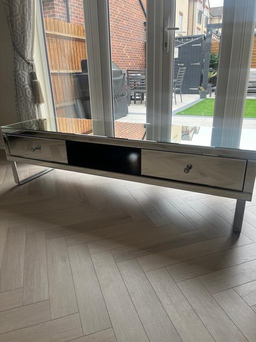 Buy & Sell Amblecote Dudley - Photos for Mirrored TV unit