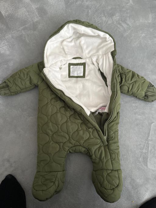  — Baby jacket