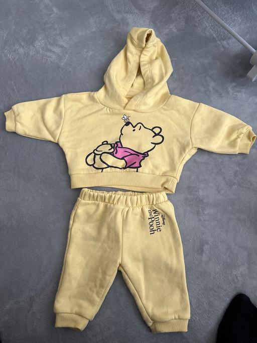  — Winnie the Pooh outfit