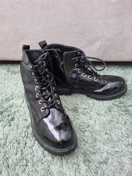  — Black Patent Boots size 4