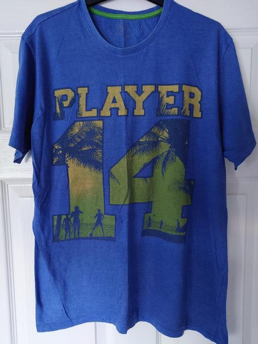  — Mens blue top size L