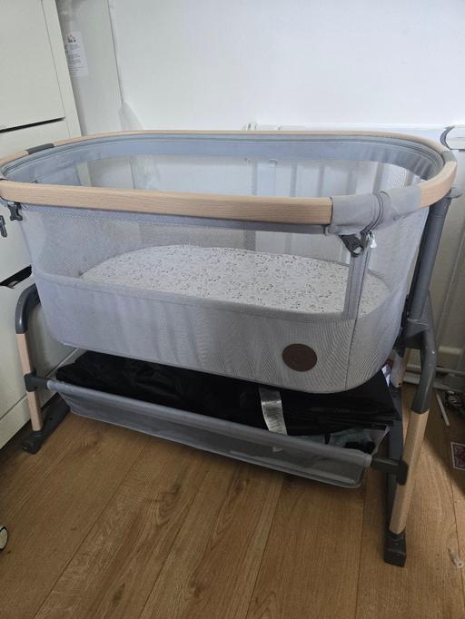 Buy & Sell Shooter`s Hill South East London - Photos for Maxi cosi cotbed