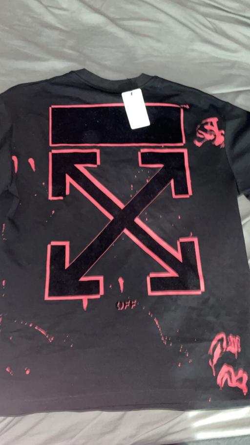  — Off white mens small baggy t shirt