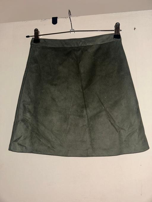  — Mini skirt
