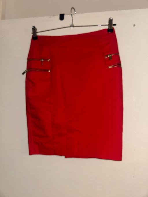  — Pencil skirt
