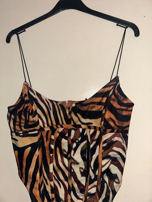  — Corset top