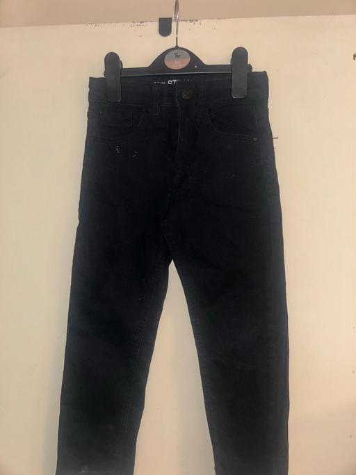  — Kids Jeans