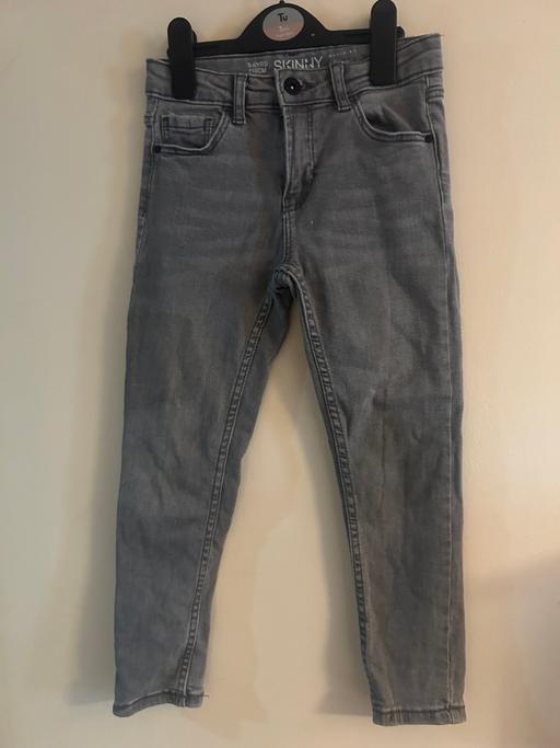  — Boys jeans