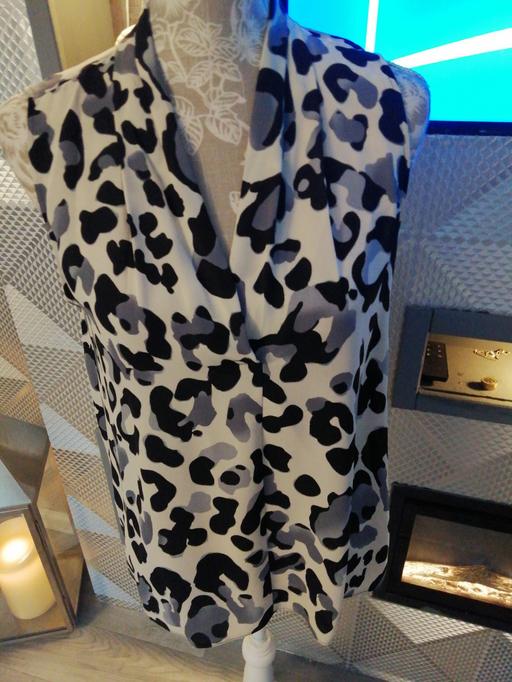  — ladies size *14*