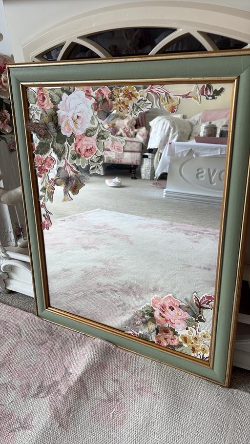 Buy & Sell Moulton Park Industrial Estate West Northamptonshire - Photos for Shabby Chic mirror with flowers & butterflies