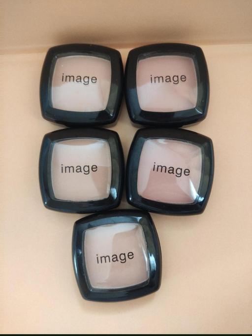  — Image face powder
