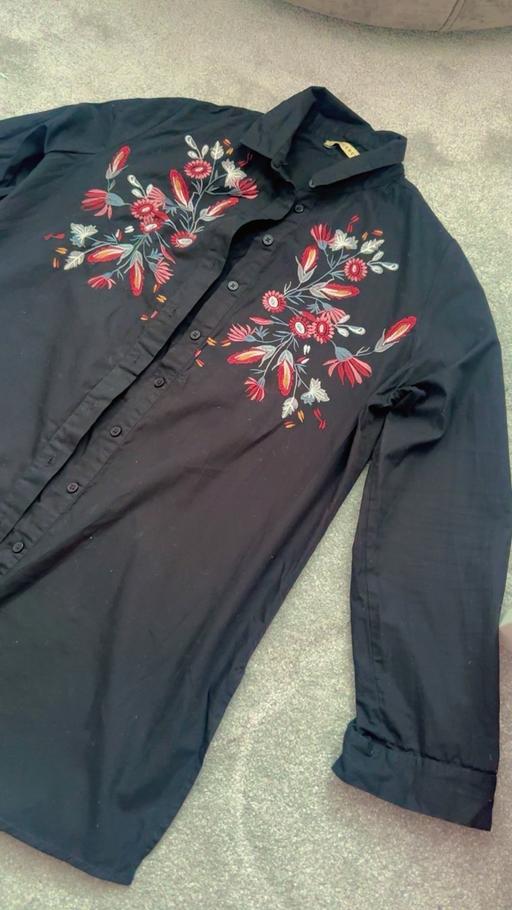  — Ladies shirt
