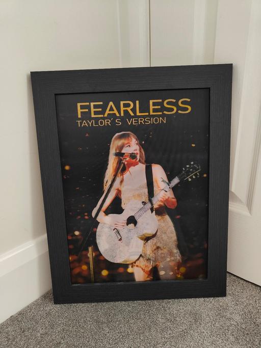 Buy & Sell Oldbury Sandwell - Photos for Taylor Swift 3D Framed Picture 3 Images In 1