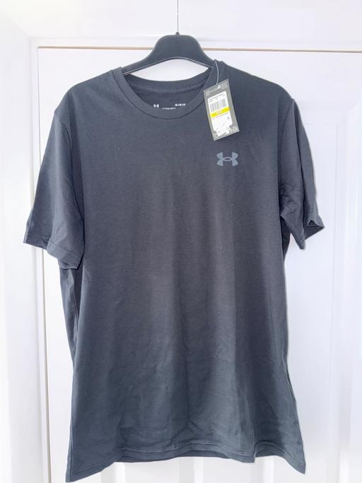  — Under Armour Black T-Shirt Medium