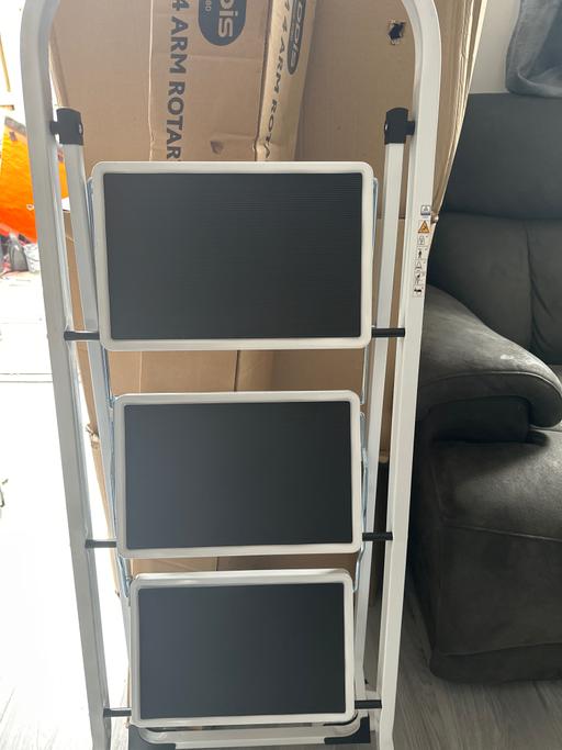 Buy & Sell Bilston Wolverhampton - Photos for New step ladder