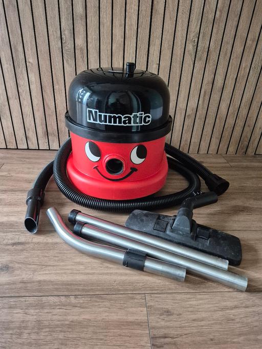  — Henry Hoover Numatic Vacuum Cleaner