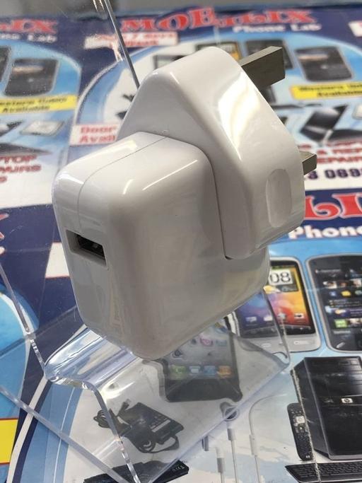  — Apple Original 10W USB Charging Plug Adapter