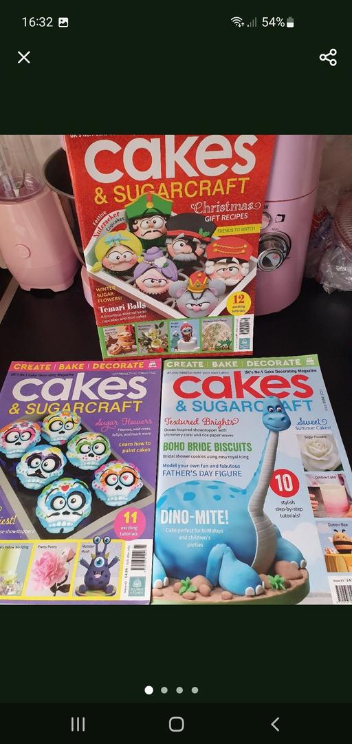 Buy & Sell Upper Gornal Dudley - Photos for cakes & sugarcraft magazines x 3