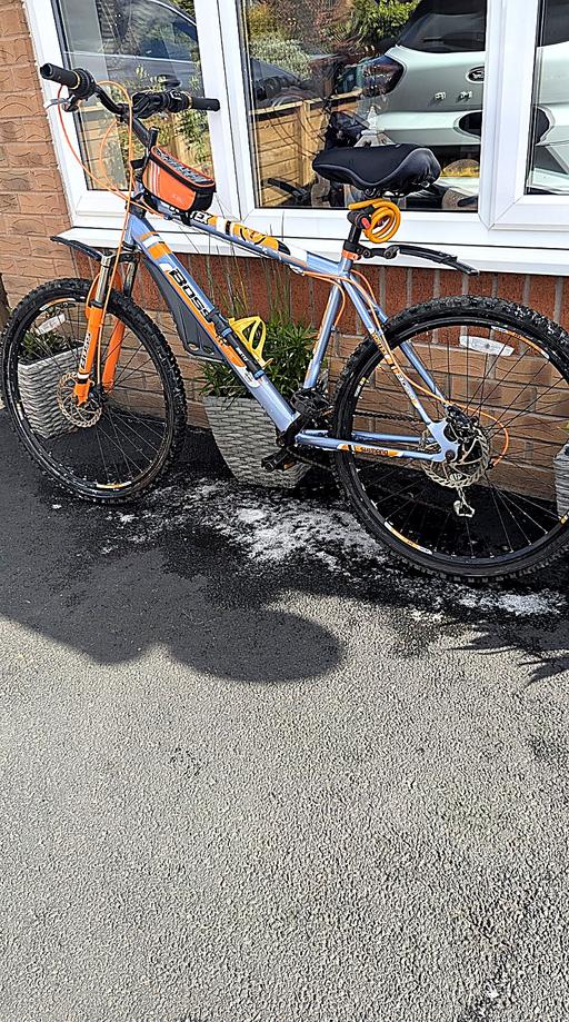Buy & Sell Ince Wigan - Photos for Mountain bikes x 2
