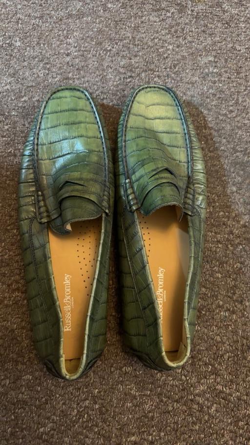  — Penny loafers